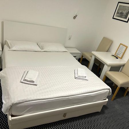 图兹拉Pansion Kipovi住宿加早餐旅馆 外观 照片