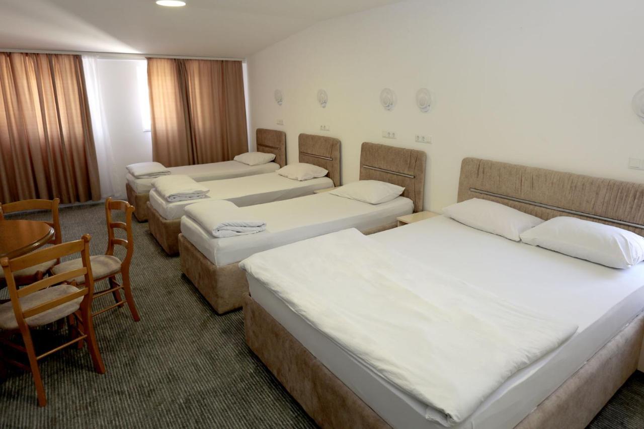 图兹拉Pansion Kipovi住宿加早餐旅馆 外观 照片