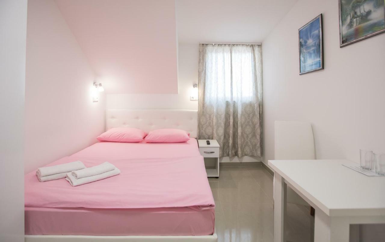 图兹拉Pansion Kipovi住宿加早餐旅馆 外观 照片